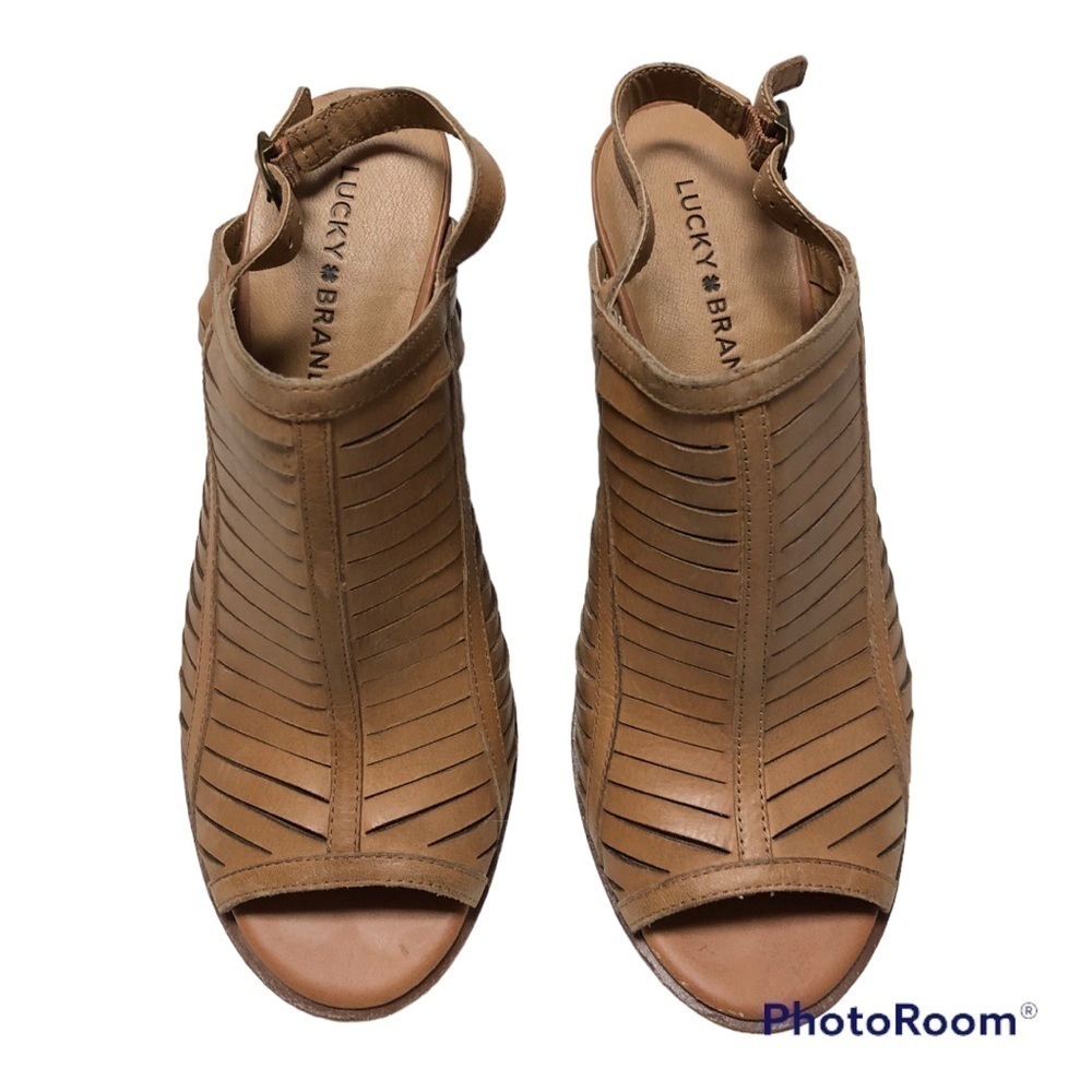 LUCKY BRAND TAN HEELS